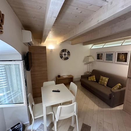 More Apartments Il Ferrarese2 バーリ エクステリア 写真